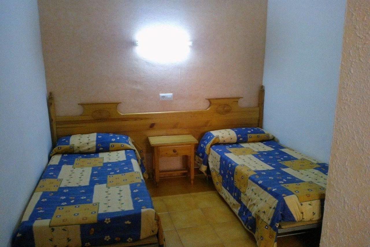 Neptuno Hostal يوريت دي مار المظهر الخارجي الصورة