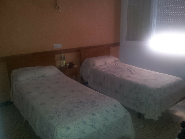Neptuno Hostal يوريت دي مار المظهر الخارجي الصورة